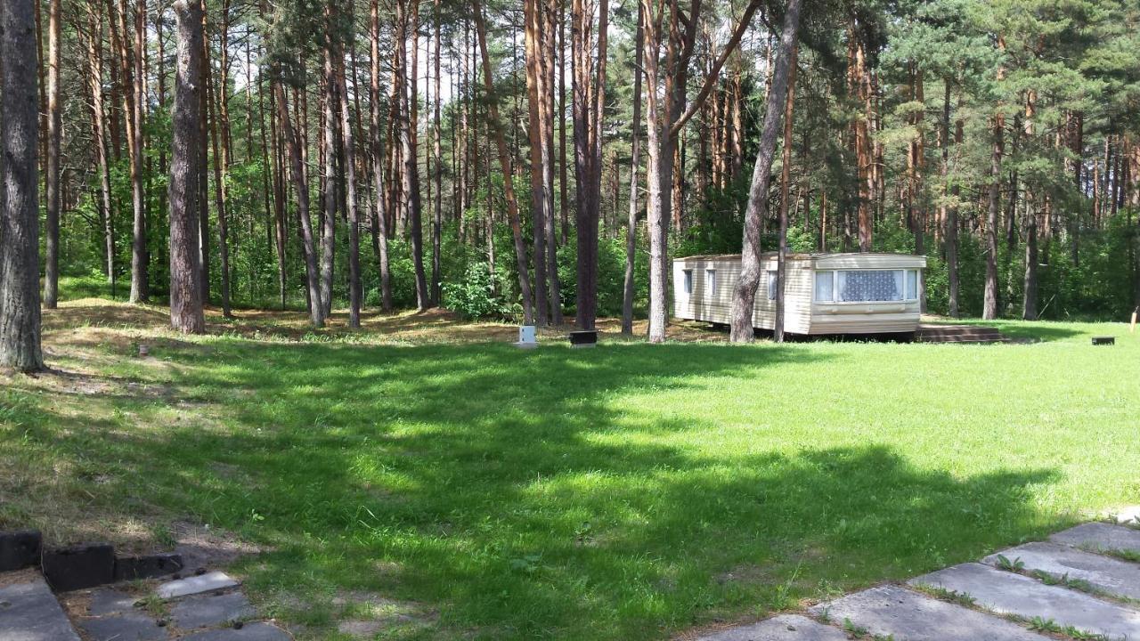 Neptuns Hotel Jūrkalne Екстериор снимка