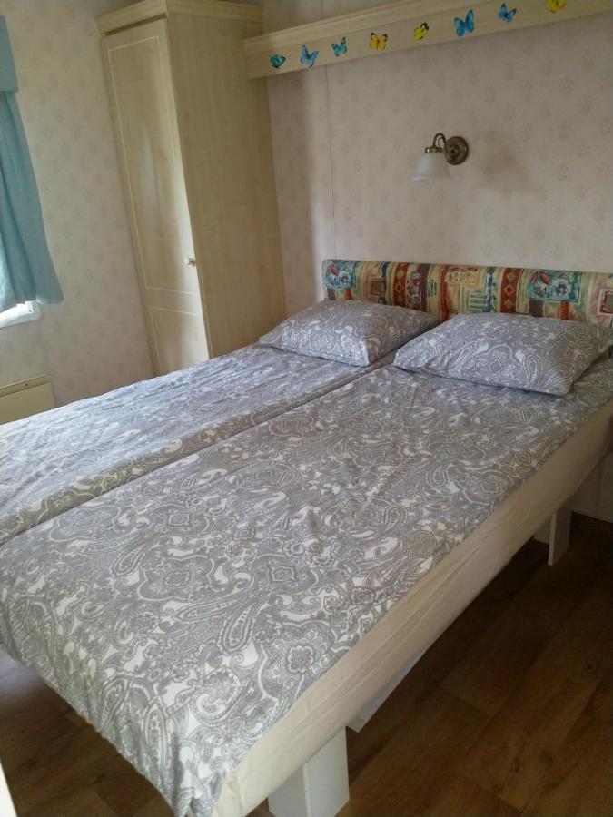 Neptuns Hotel Jūrkalne Екстериор снимка